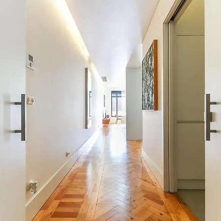 アパート In Cais Do Sodre *